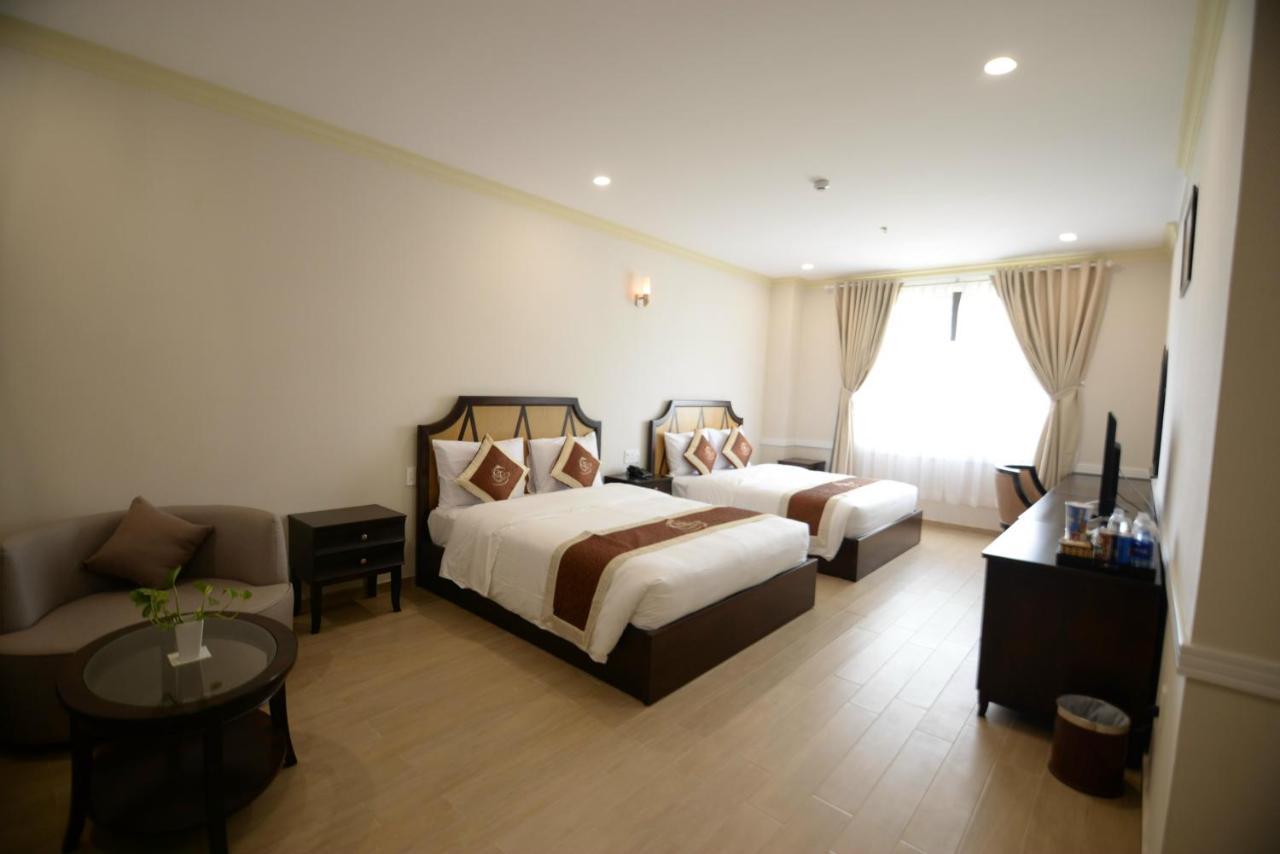 Que Toi Hotel Soc Trang Eksteriør billede
