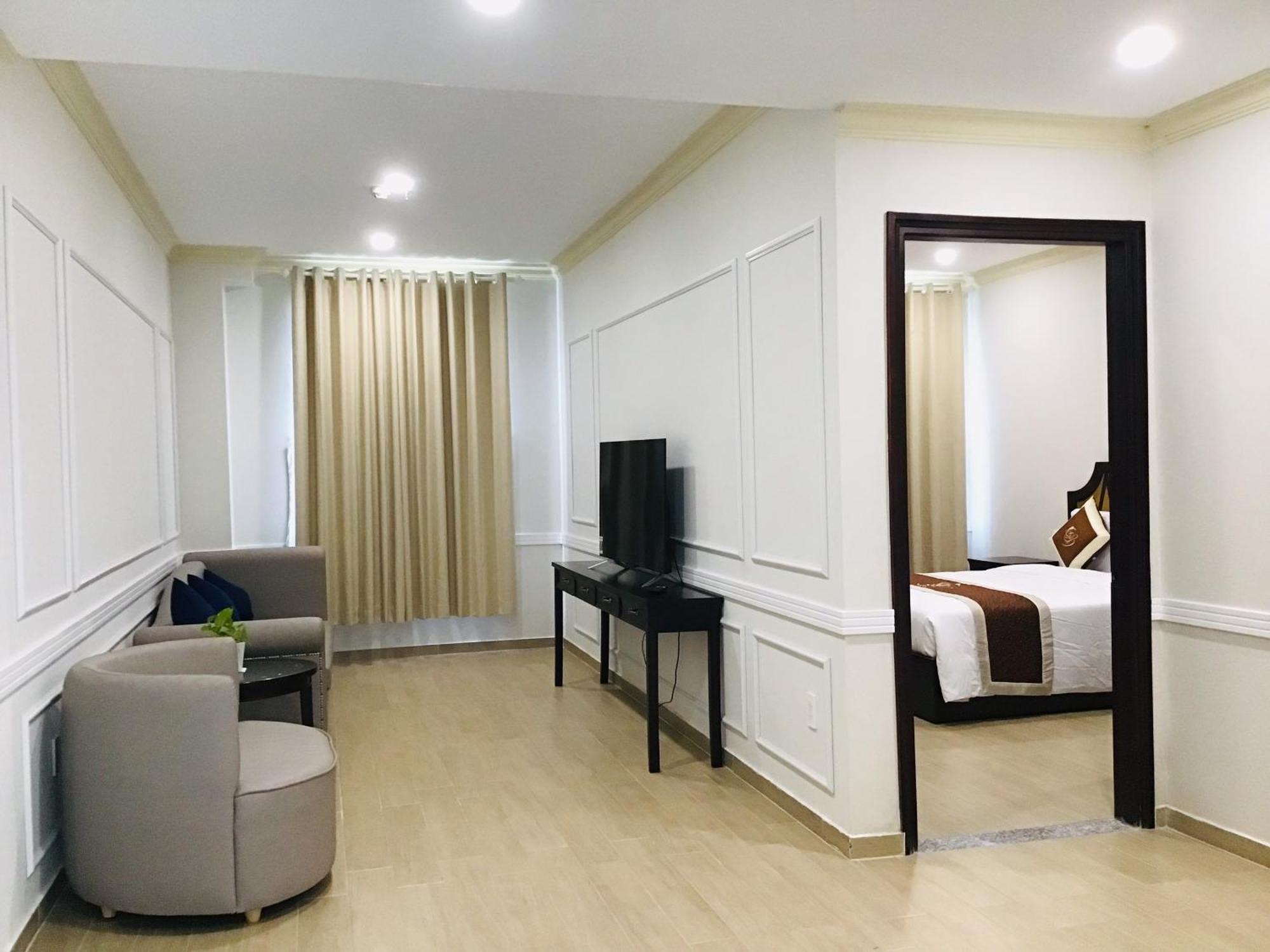 Que Toi Hotel Soc Trang Eksteriør billede