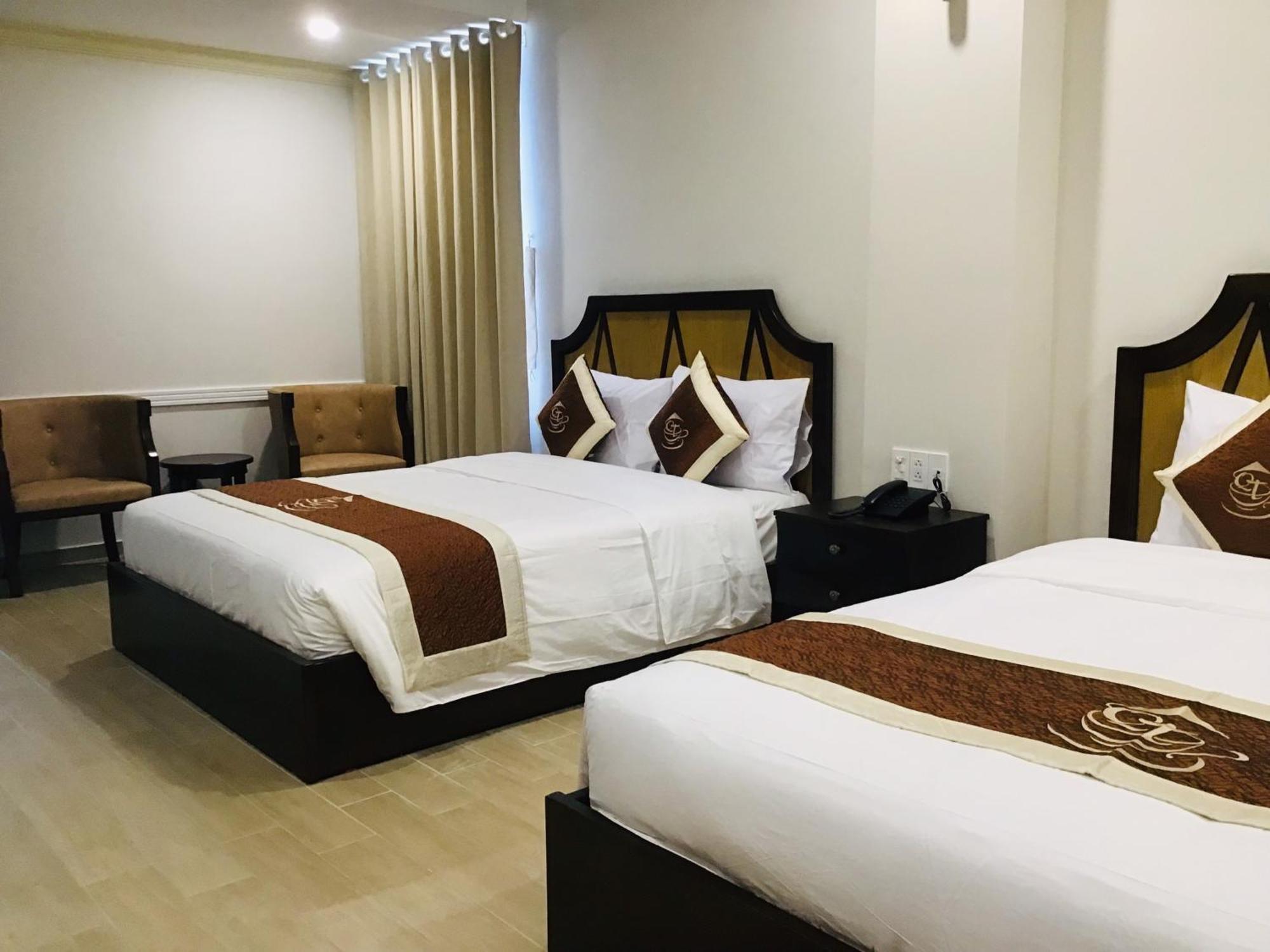 Que Toi Hotel Soc Trang Eksteriør billede