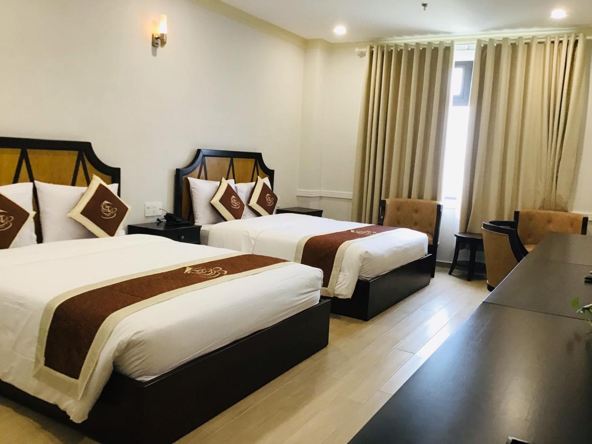 Que Toi Hotel Soc Trang Eksteriør billede